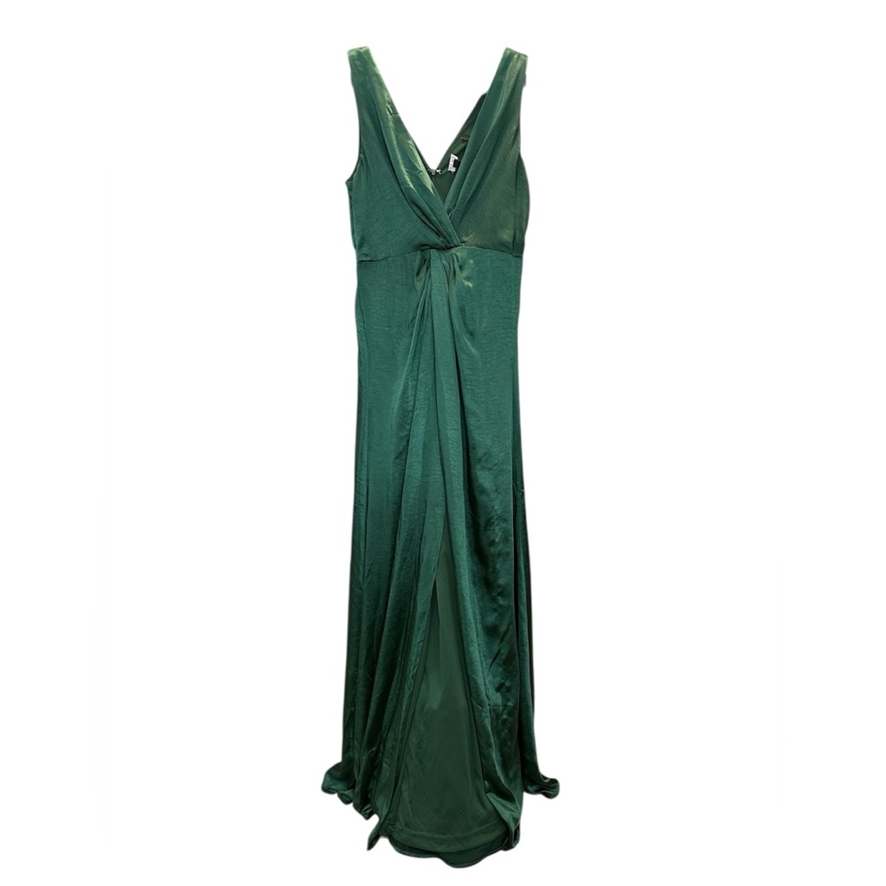 Lulu’s Emerald Satin Sleeveless Pleated Maxi Dress size Medium